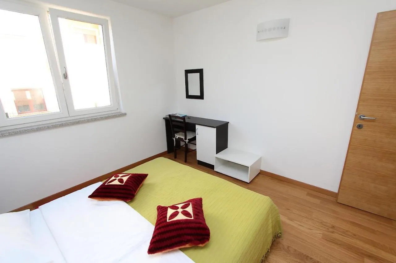 Apartments Hanna Rovinj 0*,