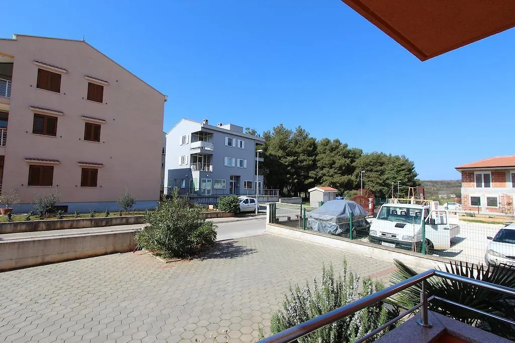 Apartments Hanna