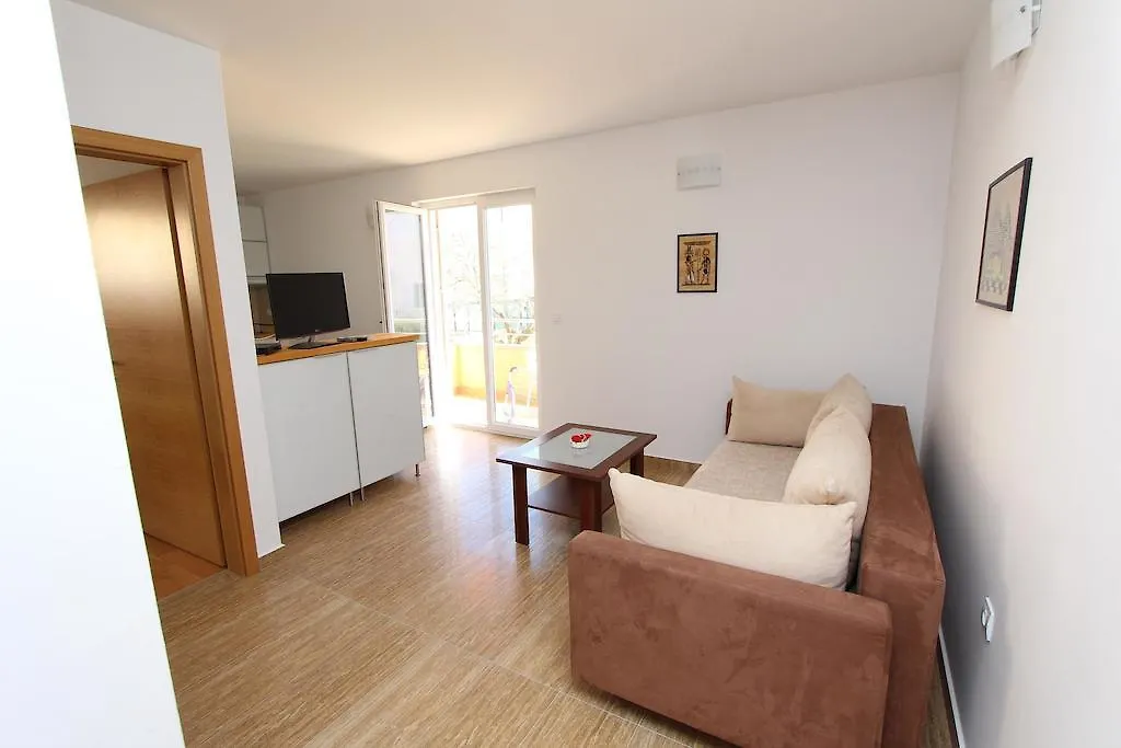 Apartments Hanna